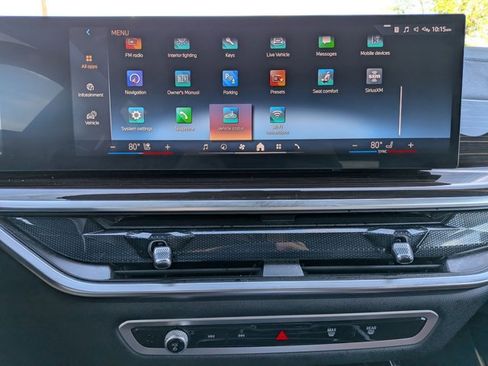 Used 2025 BMW X7 xDrive40i image 15