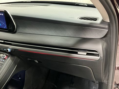 Used 2025 Hyundai Palisade Limited AWD/4WD image 17