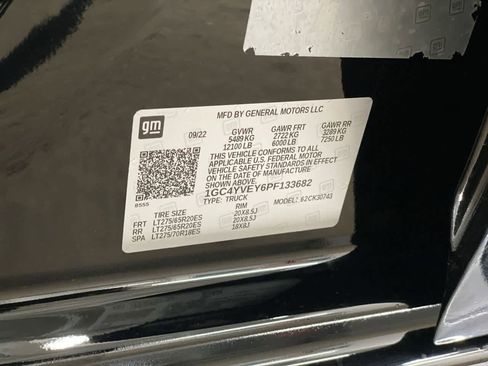 Used 2023 Chevrolet Silverado 3500 High Country w/ Z71 Off-Road Package image 29