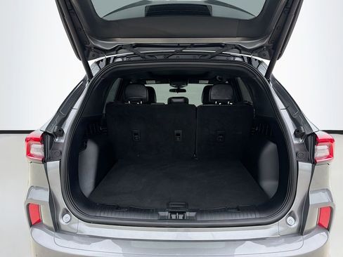 Used 2024 Ford Escape ST-Line w/ Tech Pack #1 AWD/4WD image 32