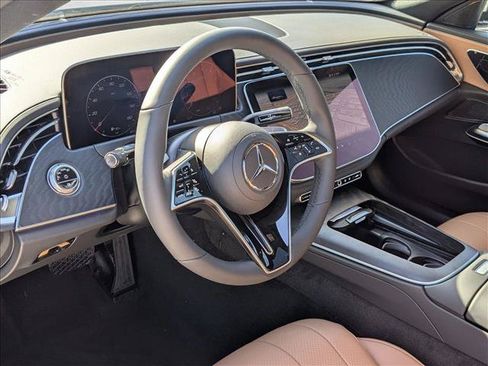 Used 2026 Mercedes-Benz E 350 Sedan image 3