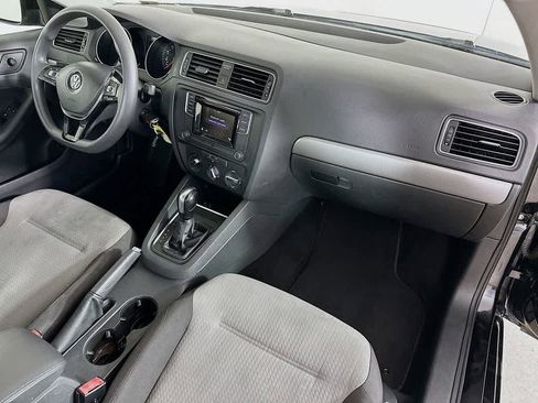 Used 2018 Volkswagen Jetta S image 31