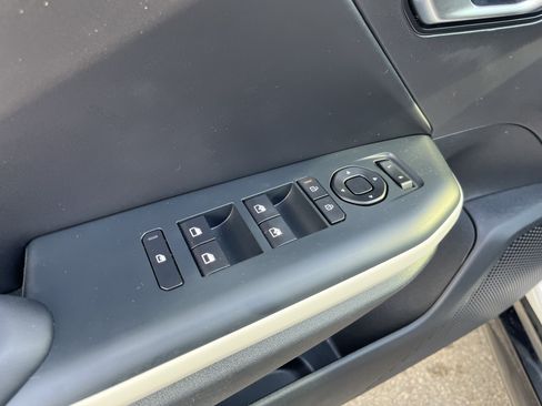 Used 2025 Kia K4 GT-Line Turbo FWD image 19