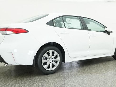 New 2026 Toyota Corolla LE image 11