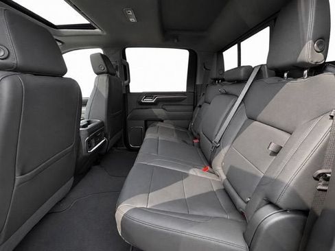 New 2026 GMC Sierra 2500 SLT w/ SLT Premium Package AWD/4WD image 16