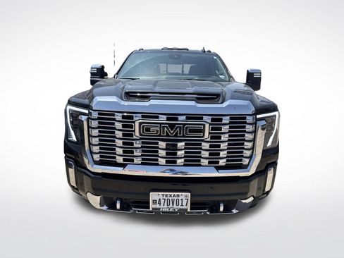 Used 2024 GMC Sierra 2500 Denali w/ Denali Reserve Package AWD/4WD image 2