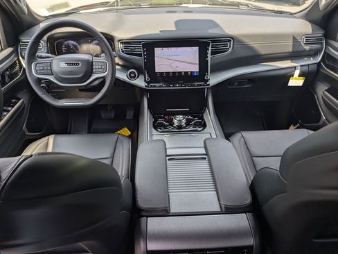 New 2025 Jeep Wagoneer Series III w/ Premium Group I image 23