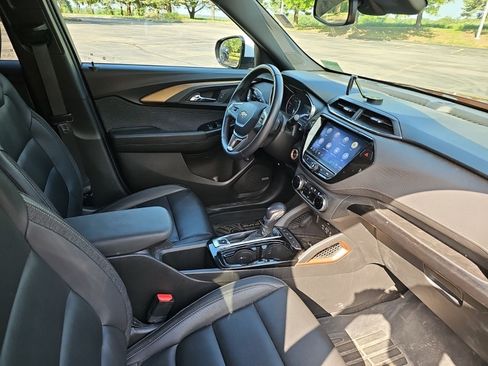 Used 2021 Chevrolet TrailBlazer ACTIV w/ Sun and Liftgate Package AWD/4WD image 10