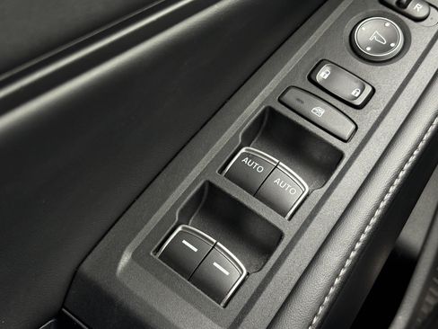 Used 2025 Honda Accord Sport image 24