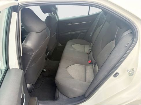 Used 2024 Toyota Camry LE image 32