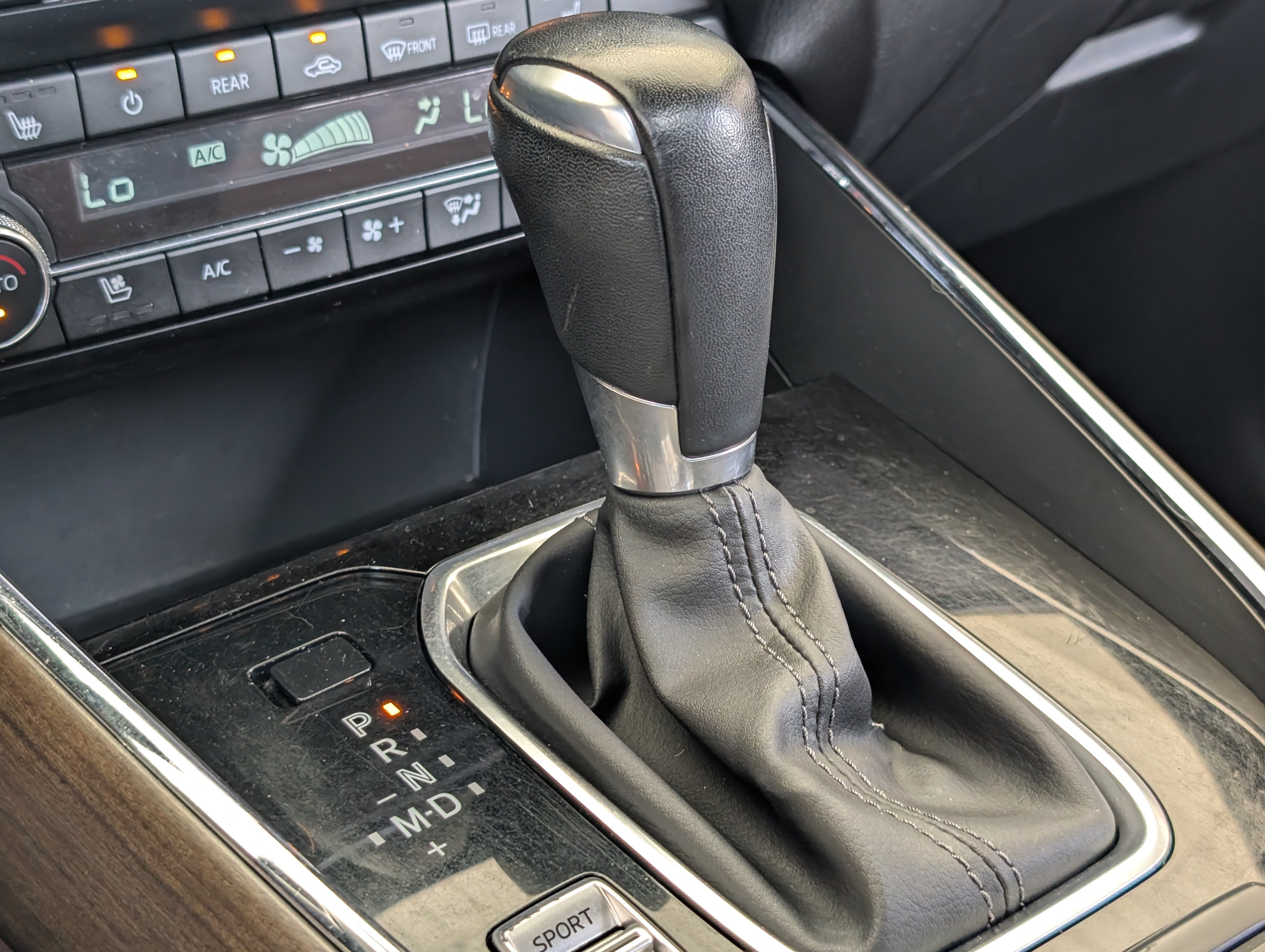 Used 2019 MAZDA CX-9 Signature AWD/4WD image 37