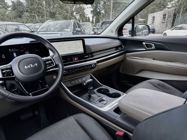 Certified 2026 Kia Carnival FWD image 23