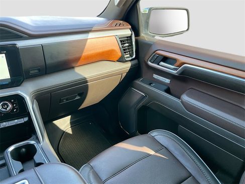 Used 2022 GMC Sierra 1500 Denali w/ Technology Package image 25