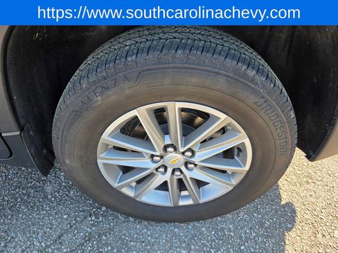 Certified 2023 Chevrolet Traverse LT image 30