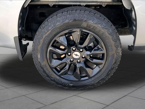 Used 2023 Chevrolet Silverado 1500 Custom AWD/4WD image 11