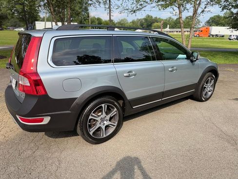 Used 2013 Volvo XC70 T6 AWD/4WD image 7