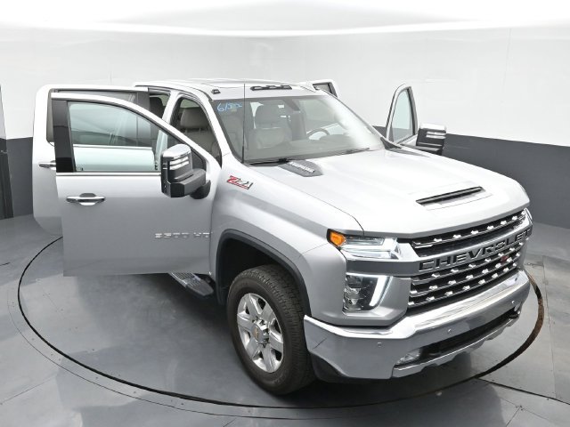Used 2022 Chevrolet Silverado 3500 LTZ w/ LTZ Plus Package AWD/4WD image 51