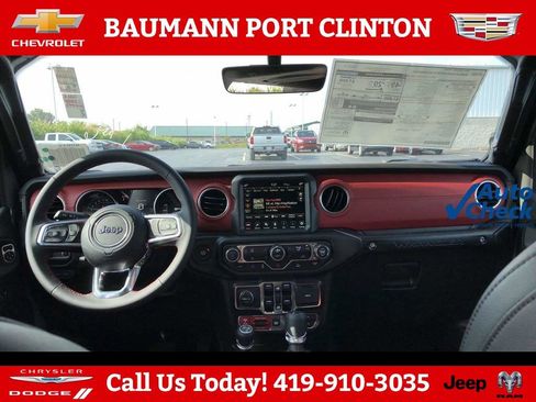 New 2023 Jeep Wrangler Unlimited Rubicon 4xe AWD/4WD image 16