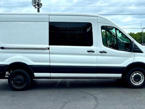 Used 2020 Ford Transit 250 Medium Roof w/ Load Area Protection Package image 5