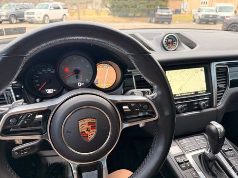 Used 2016 Porsche Macan S w/ Premium Package Plus image 29