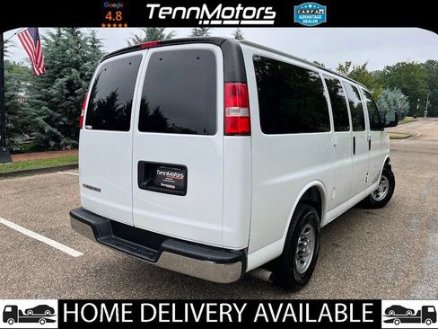 Used 2018 Chevrolet Express 2500 LT w/ LT Preferred Equipment Group RWD image 4