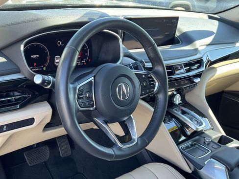 Used 2023 Acura MDX SH-AWD image 13