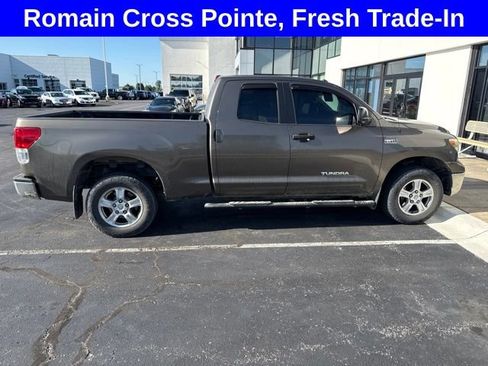Used 2011 Toyota Tundra 4x4 Double Cab w/ Tow Pkg image 1