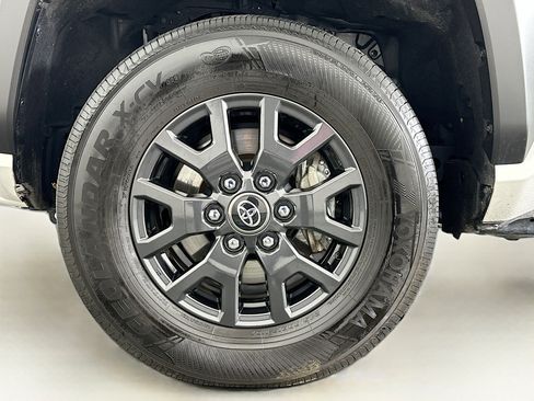 Used 2025 Toyota 4Runner SR5 image 11