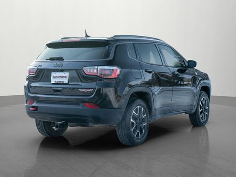 Used 2020 Jeep Compass Trailhawk image 7