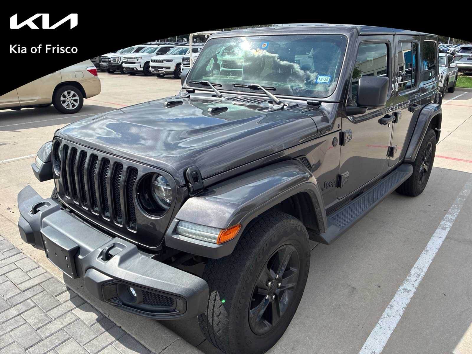Used 2021 Jeep Wrangler Unlimited Sahara AWD/4WD image 1