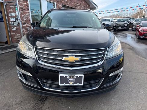 Used 2016 Chevrolet Traverse LT image 2