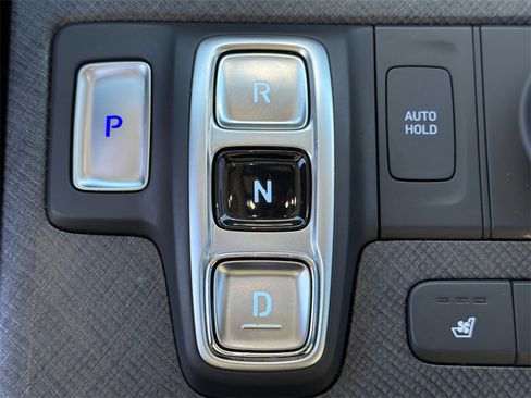 Used 2025 Hyundai Palisade Limited image 32