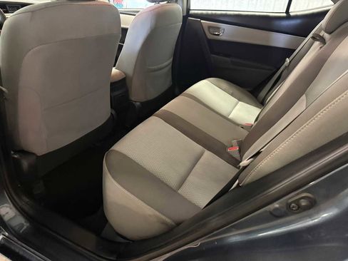 Used 2017 Toyota Corolla LE image 22