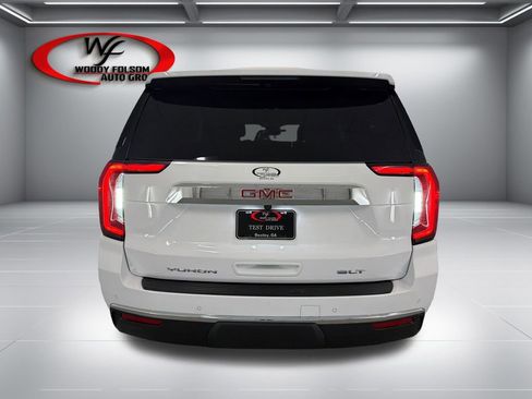 Used 2024 GMC Yukon XL SLT w/ SLT Luxury Package AWD/4WD image 7