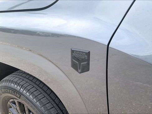 New 2026 Nissan Frontier SV w/ All-Weather Content Package AWD/4WD image 8