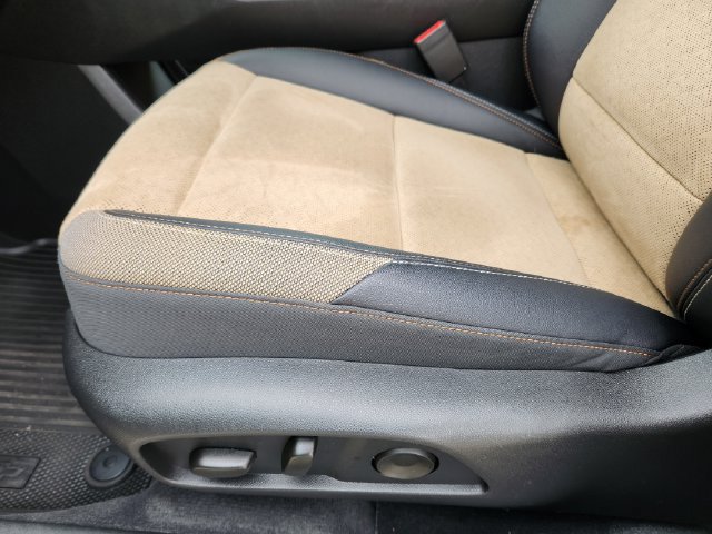 Used 2026 Chevrolet Equinox ACTIV w/ Convenience Package III AWD/4WD image 29