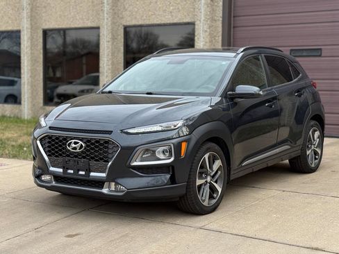 Used 2018 Hyundai Kona Limited image 3