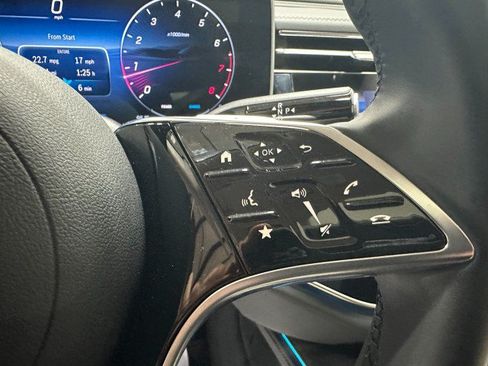 Used 2025 Mercedes-Benz E 350 Sedan image 36