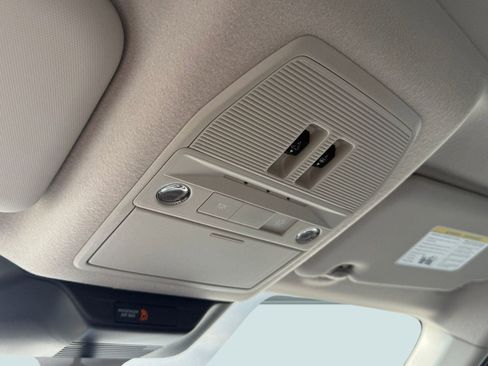 New 2026 Nissan Kicks SV w/ SV Premium Package image 27