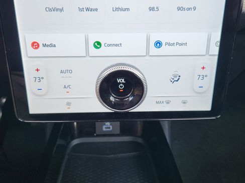 Used 2023 Ford Mustang Mach-E Select image 21