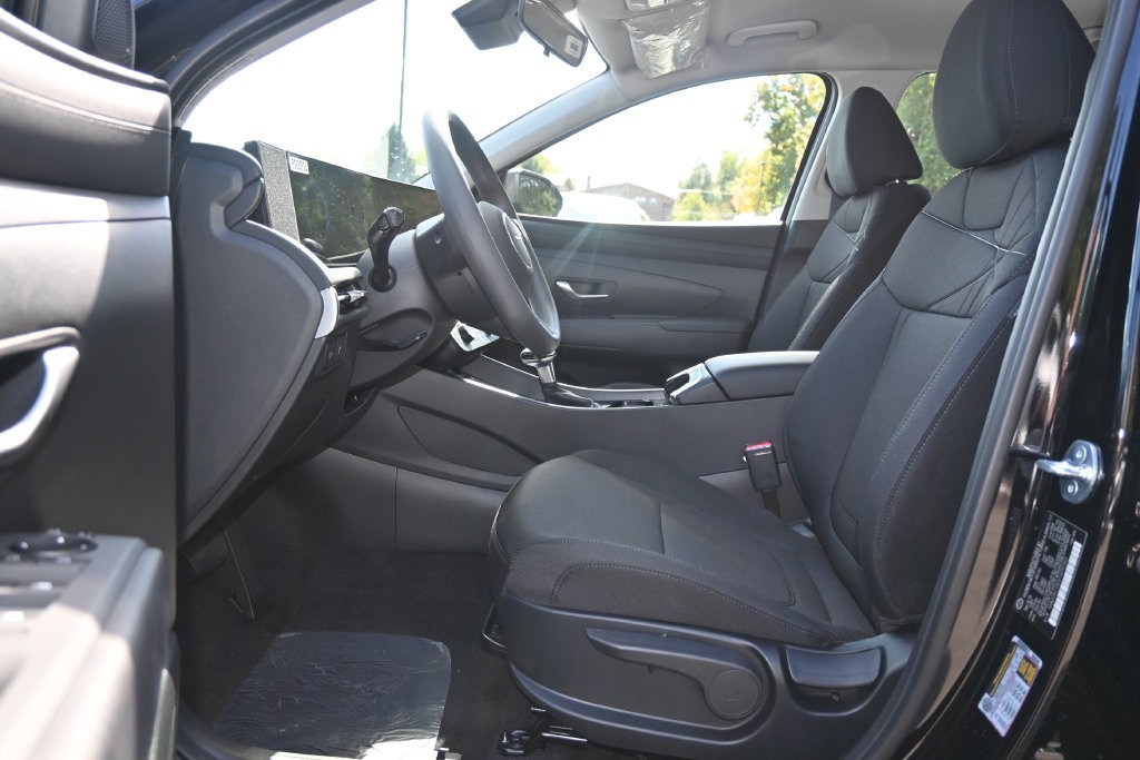 New 2026 Hyundai Tucson SE AWD/4WD image 8
