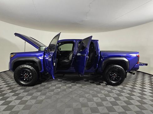 Used 2024 Toyota Tacoma TRD Off-Road w/ TRD Off Road Upgrade Package image 16