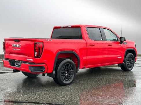 Used 2023 GMC Sierra 1500 Elevation image 3