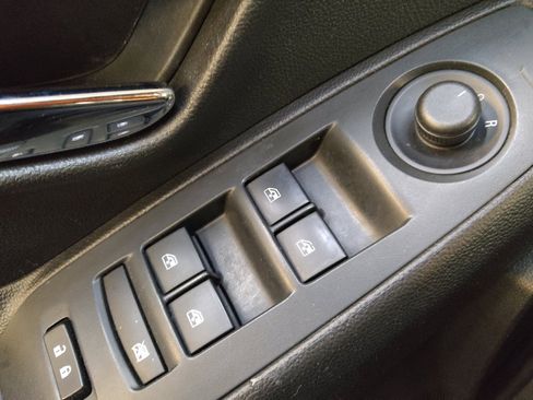 Used 2020 Chevrolet Trax LS w/ Tint and Cruise Package image 27