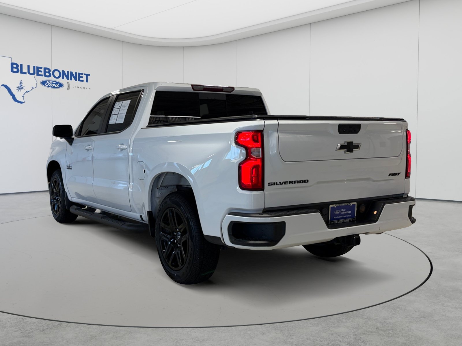 Used 2024 Chevrolet Silverado 1500 RST w/ Texas Edition Plus RWD image 7