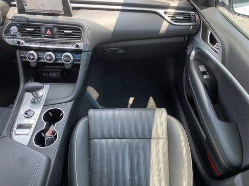 Used 2019 Genesis G70 2.0T Advanced w/ Elite Package RWD image 23