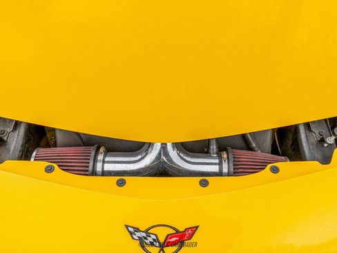 Used 2001 Chevrolet Corvette Convertible w/ Preferred Equipment Group2 image 71