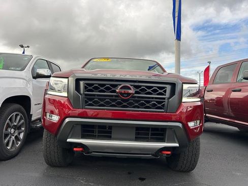 Used 2023 Nissan Frontier PRO-4X w/ Pro Convenience Package image 2