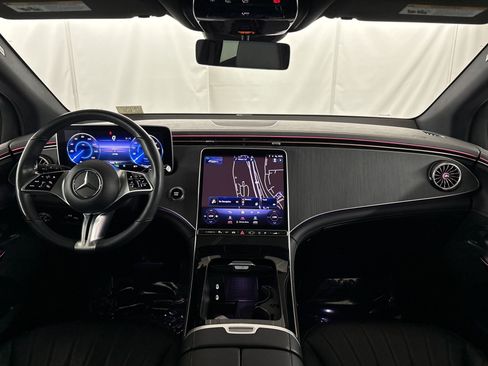 Certified 2023 Mercedes-Benz EQE 500 4MATIC SUV image 15