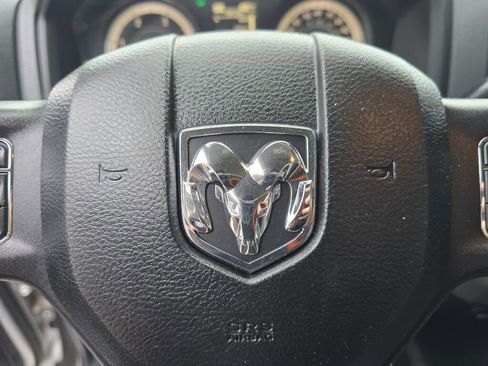 Used 2017 RAM 3500 Tradesman w/ Chrome Appearance Group image 30